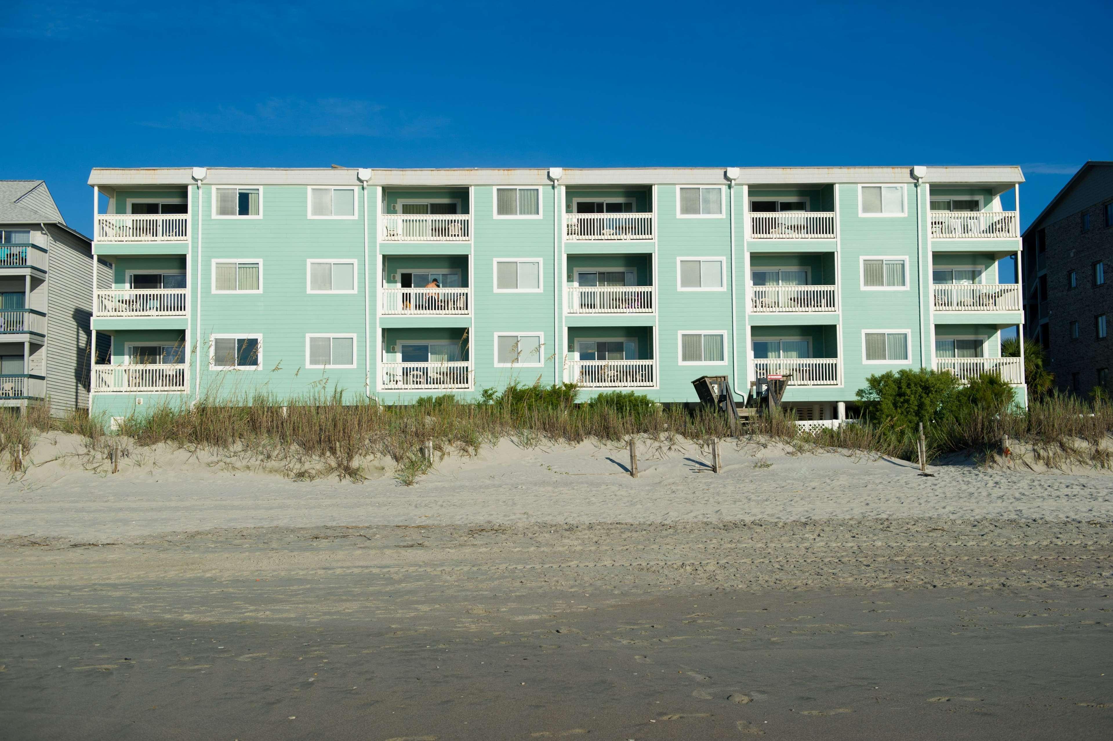 Sandpebble Beach Club Surfside Beach A Ramada By Wyndham Bagian luar foto